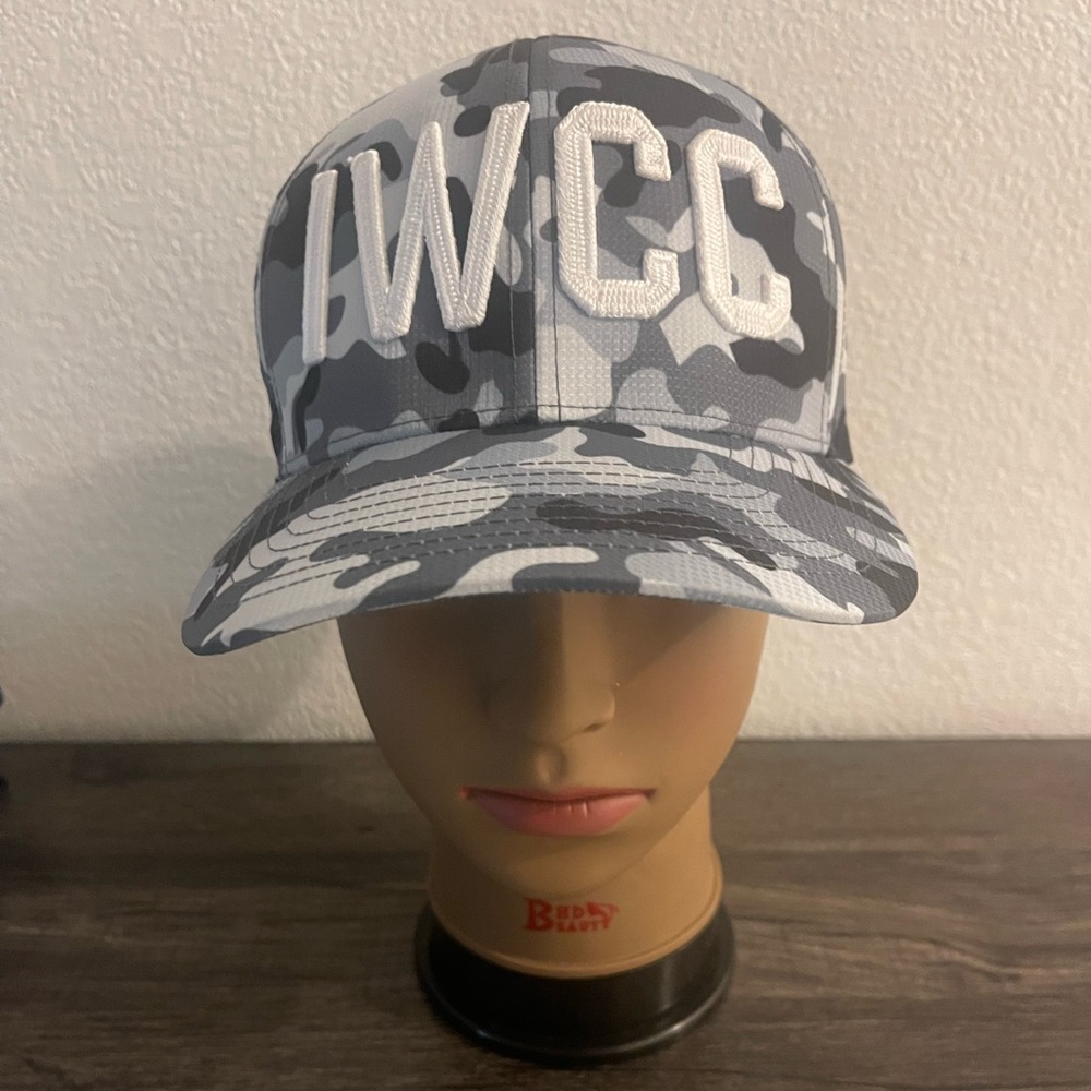 G/FORE G4 Flexfit "IWCC" (Isleworth Country Club) Camo Gray Snap Back Golf Hat